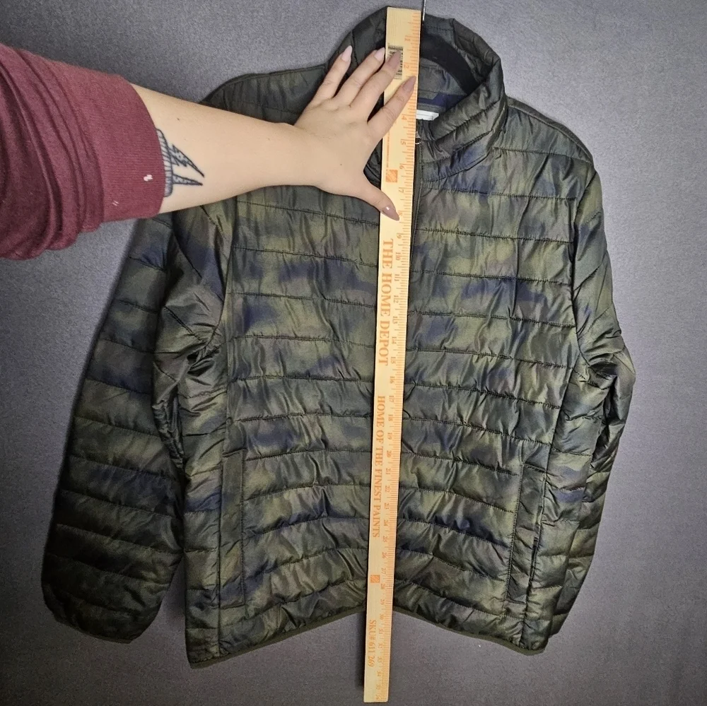 GAP Men's Medium ColdControl Lightweight Puffer Jacket Water Resist GREEN CAMO